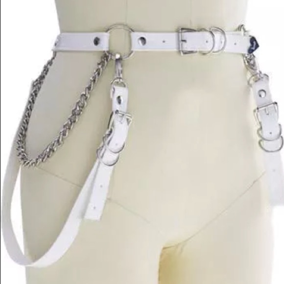 white chain belt